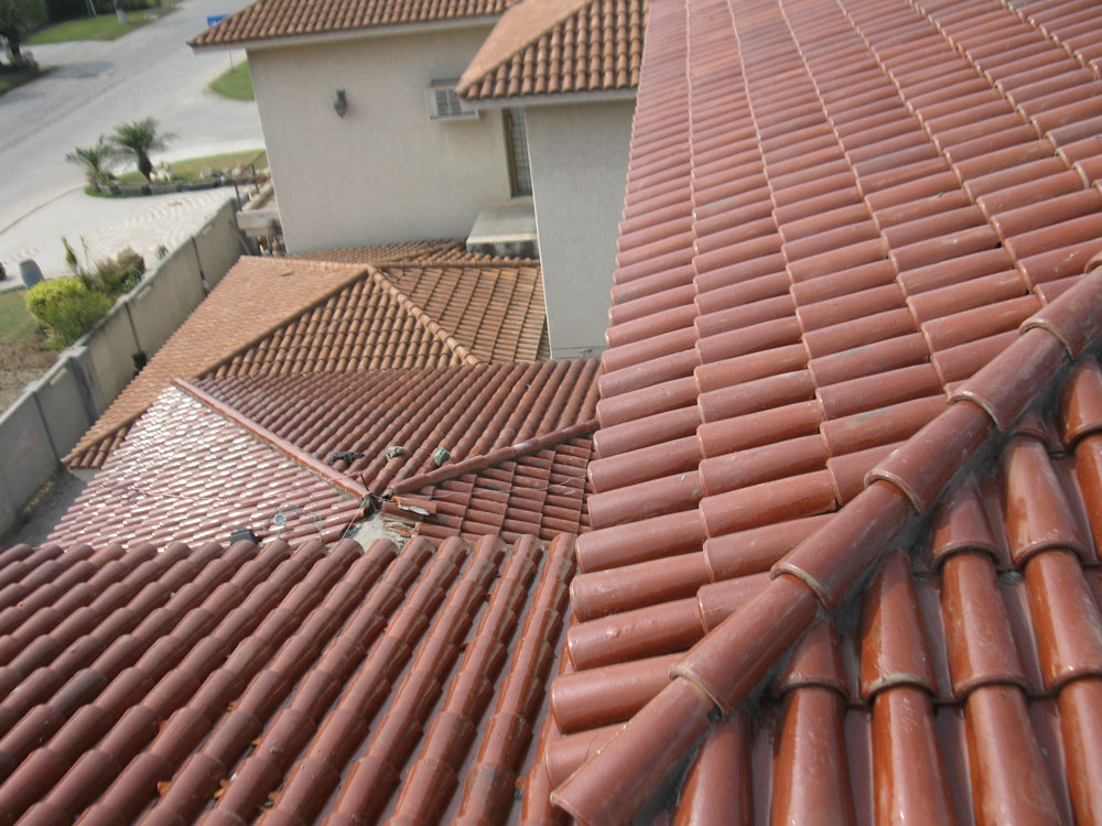 Spanish Glazed Roof Tile 11"