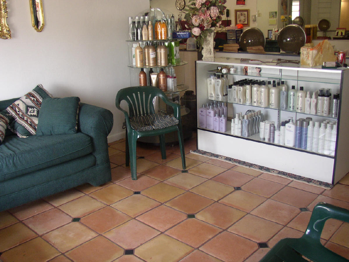 Cut Edge Red Brick Terracotta Floor Tiles Islamabad